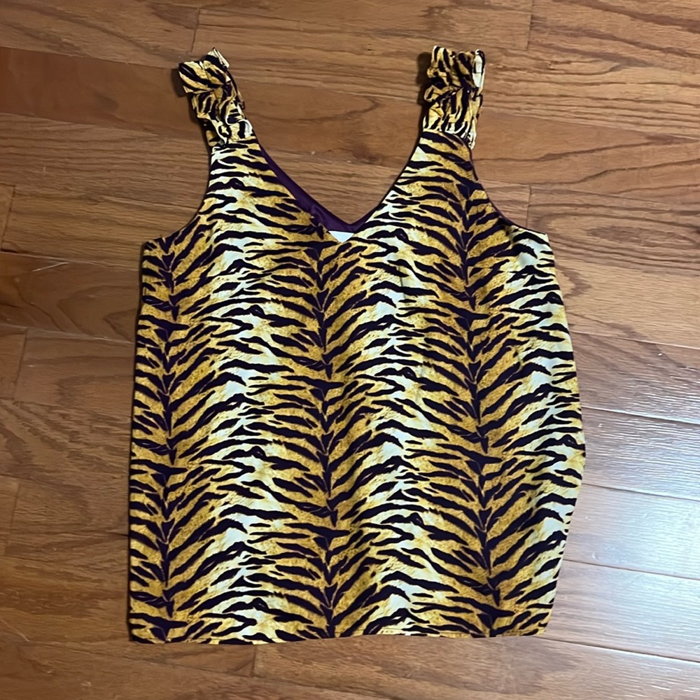 NWT Tiger Print Sleeveless Blouse - Size Small